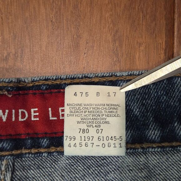 Vintage Y2K Levi's SilverTab Jeans Loose Wide Leg 31x29 Made in USA (Tag 32x30) - Picture 8 of 14